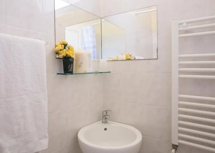 Hotell Fior Di Loto - 2*